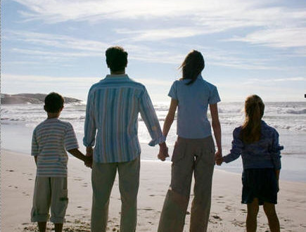 دراسة جديدة تكشف أنّ العائلة أهم مما نعتقد