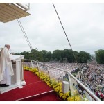 البابا فرنسيس يترأس القداس الإلهي في في مزار ياسنا غورا