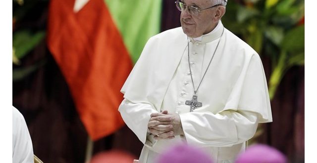 البابا فرنسيس يلتقي أساقفة ميانمار
