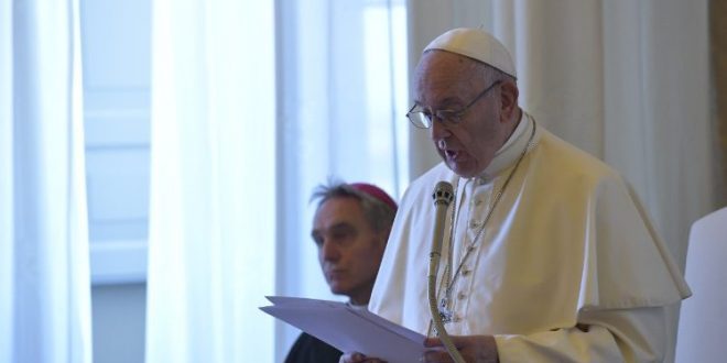 البابا فرنسيس: المريض ليس رقما، بل هو شخص في حاجة إلى الإنسانية والقرب