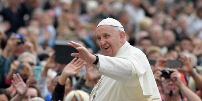 في مقابلته العامة البابا فرنسيس يتحدّث عن الوصيّة السادسة “لاتزنِ”