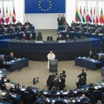 البابا فرنسيس: ليلهم إعلان شومان الذين يشغلون مناصب مسؤوليّة في الاتحاد الأوروبي